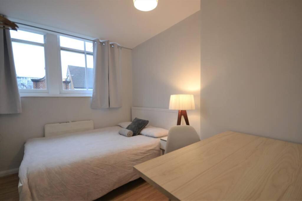Stylish Budget 4 Bedroom Flat In Brick Lane London Exterior foto