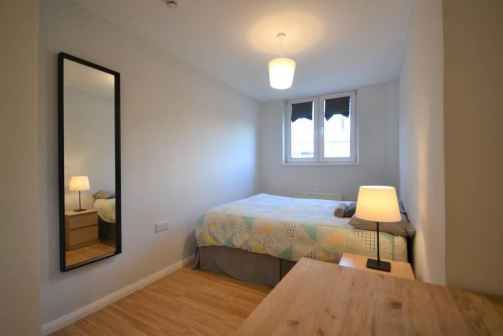 Stylish Budget 4 Bedroom Flat In Brick Lane London Exterior foto
